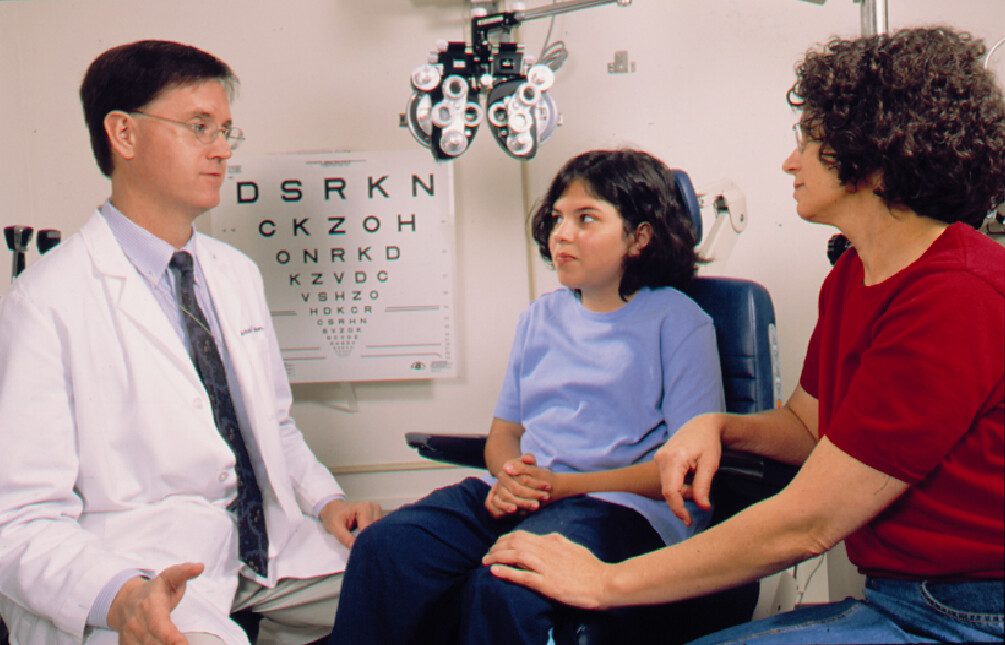 eye doctor and patient