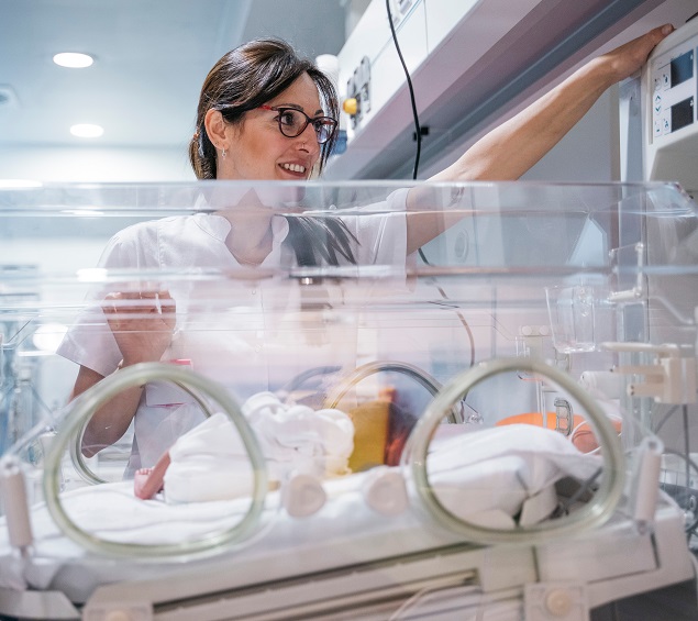 How is Retinopathy of Prematurity (ROP) Diagnosed and Treated?